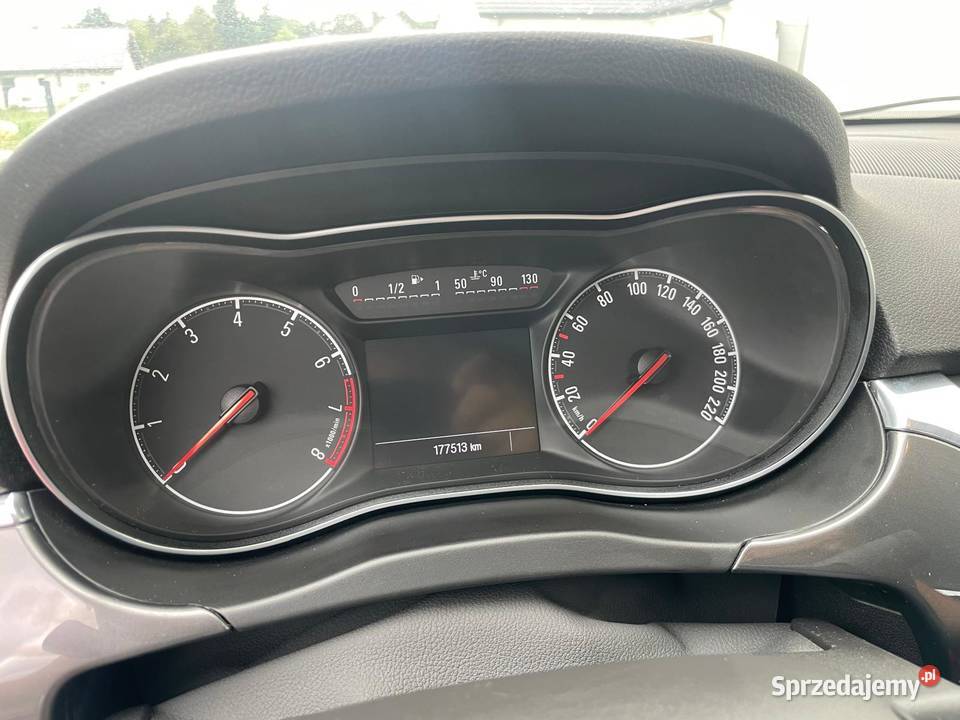 Corsa E Najbogatsza Wersja Benzyna 14 Gwarancja Sedan / Limuzyna Grudziądz