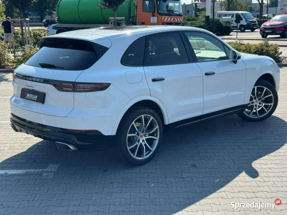 Porsche Cayenne 2019 Porsche Cayenne AWD 4x4 Motoryzacja Warszawa