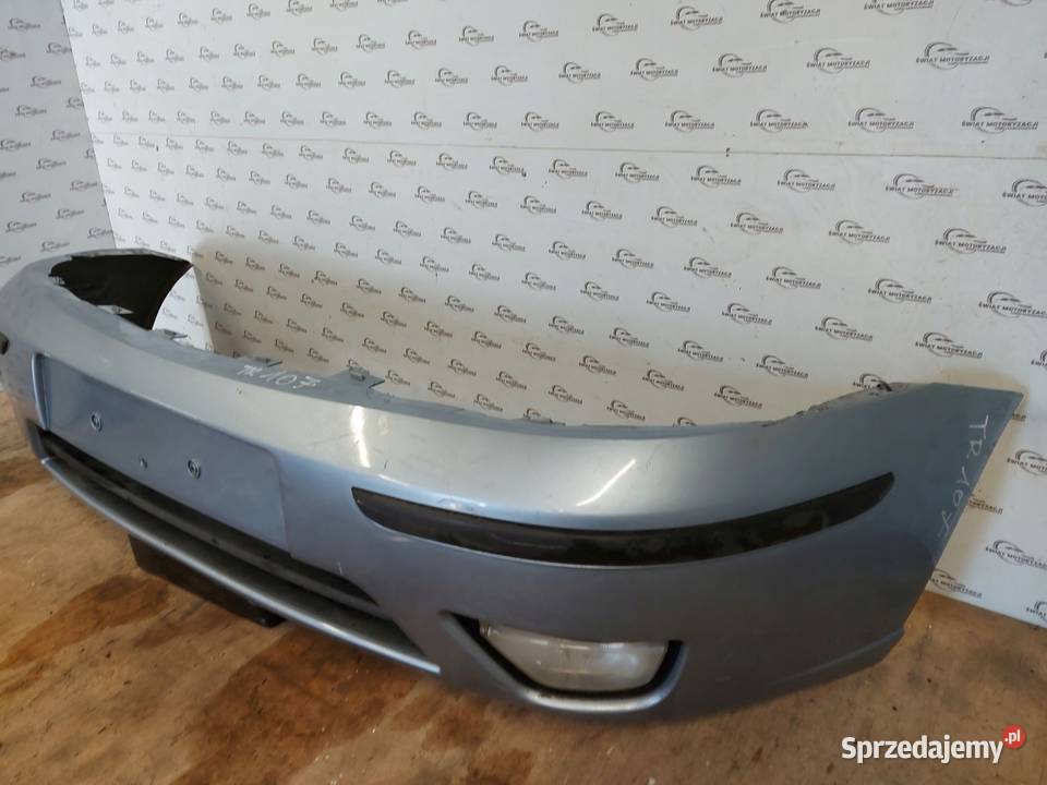 FORD FOCUS MK1 04r Zderzak przód przedni