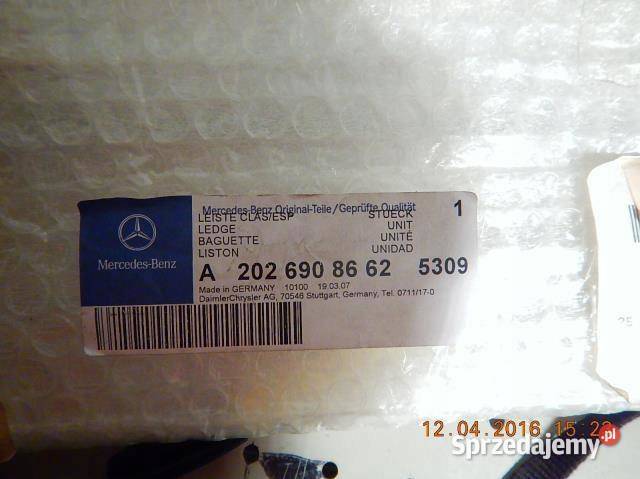LISTWA DRZWI PRAWY TYŁ MERCEDES C KLASA W202