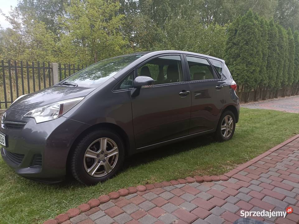 Toyota Verso s 2013 łódzkie Radomsko