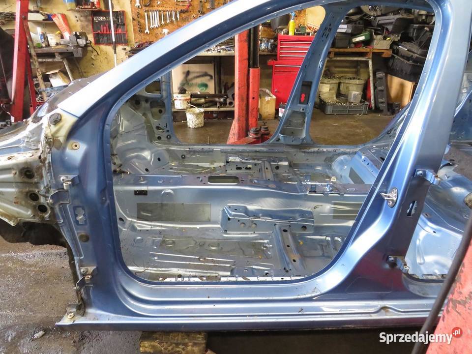 PRÓG SŁUPEK LEWY BOK LQ5X OCTAVIA III 3 HB Karoseria