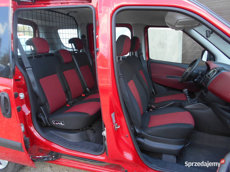 Fiat Doblo 16 diesel KLIMA 5 osobowy 180 I nieuszkodzony Iwkowa sprzedam