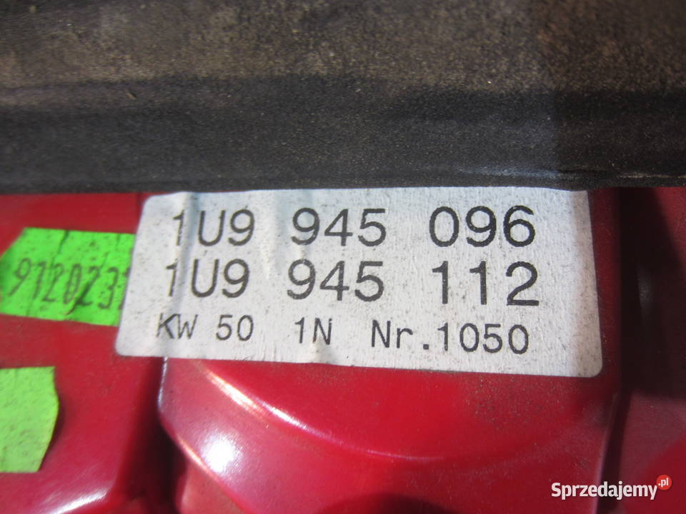Lampa prawa tył tylna Skoda Octavia 1 kombi FL Szczecin sprzedam