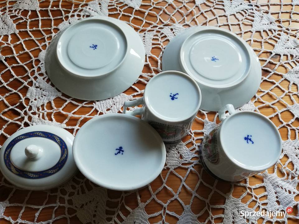 Filiżanki cukiernica ozdobna sygnowana porcelana małopolskie Ropa sprzedam