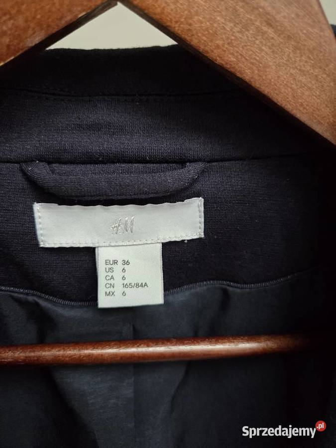 Granatowa marynarka żakiet ze złotymi guzikami Marynarki i żakiety Liszki