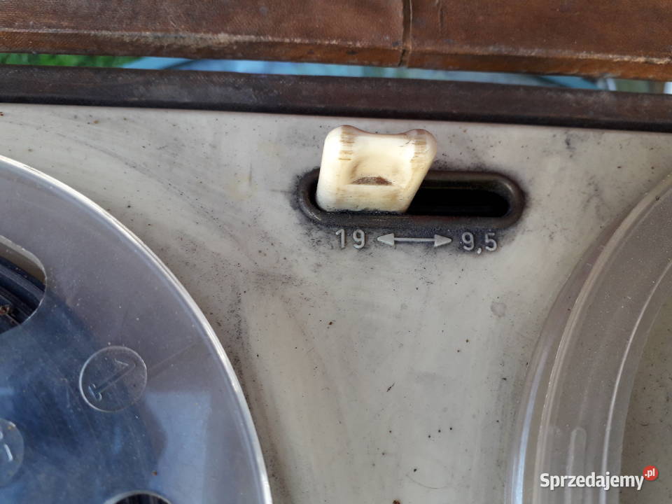 Magnetofon Melodia pierwszy polski ewbonus Warszawa sprzedam