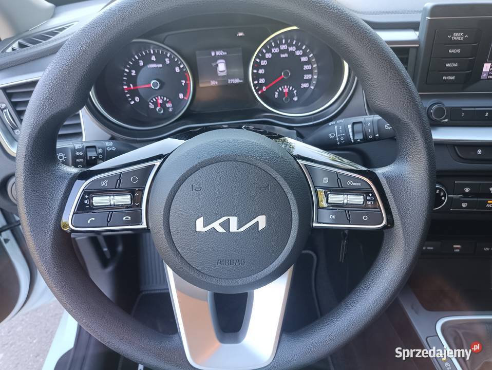 Kia ceed III 2020 28 przebiegu full LED krajowy Zarejestrowany w Polsce sprzedam