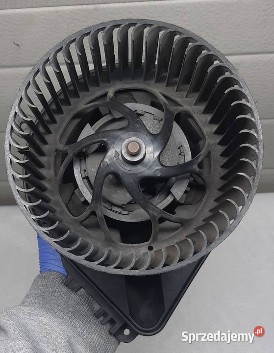 DMUCHAWA WENTYLATOR VOLKSWAGEN MERCEDES VITO osobowe sprzedam