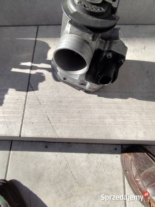 VW Caddy 16 benzyna przepustnica 100KM Warszawa sprzedam