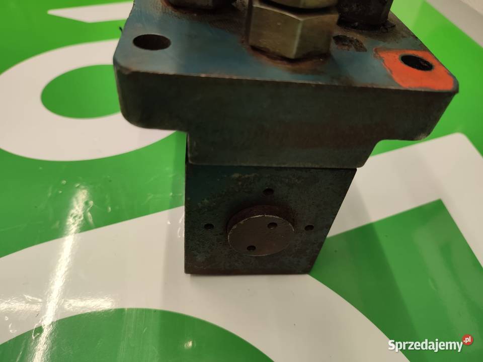 Zawór 0810001797 Bosch 081WV10P1V1027 Manitou MT Wilkowo