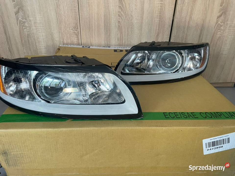 Volvo V50 S40 II reflektor przód nowy Motycz