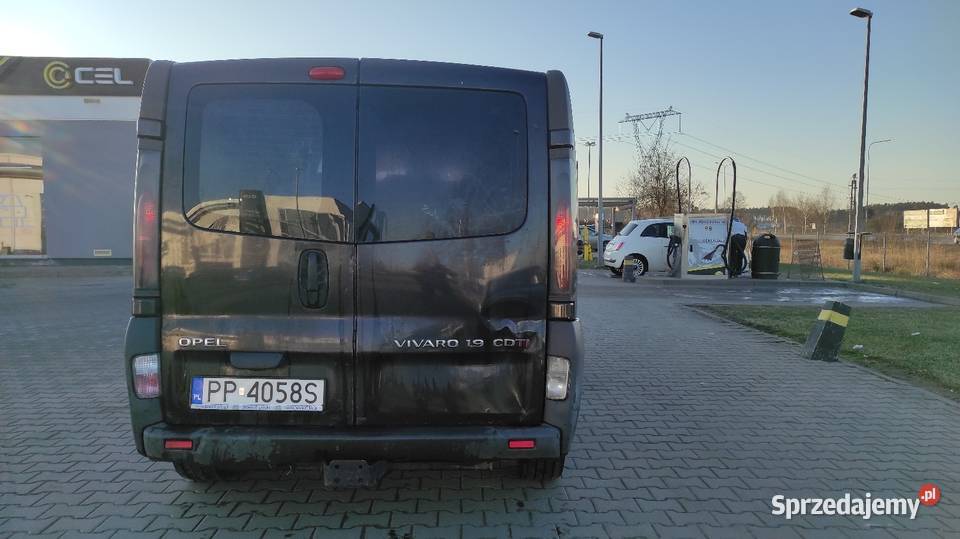 Opel Vivaro 19 dCi 120 2005 6 Osobowy VAT marża Chodzież