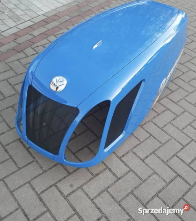 Maska pokrywa silnika ciagnik holland t6