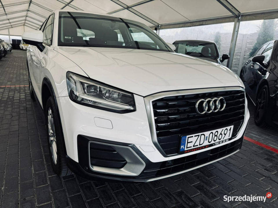 Audi Q2 10 Benzyna 116 6 Biegów Zarejestrowany czujnik zmierzchu Zduńska Wola