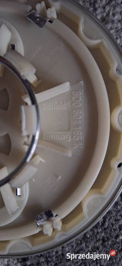 Kapsel dekiel kołpak audi sline 146mm 8D0601165k Zblewo