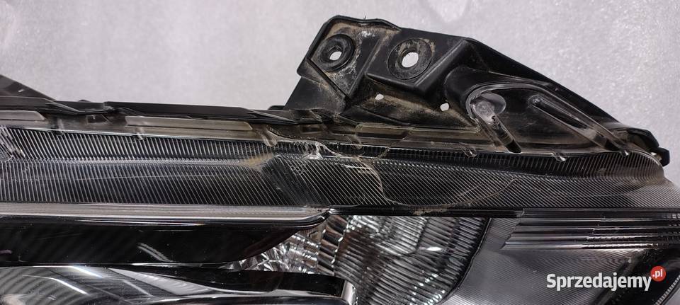 Suzuki Swift LED 2018 2024 lampa prawy przód