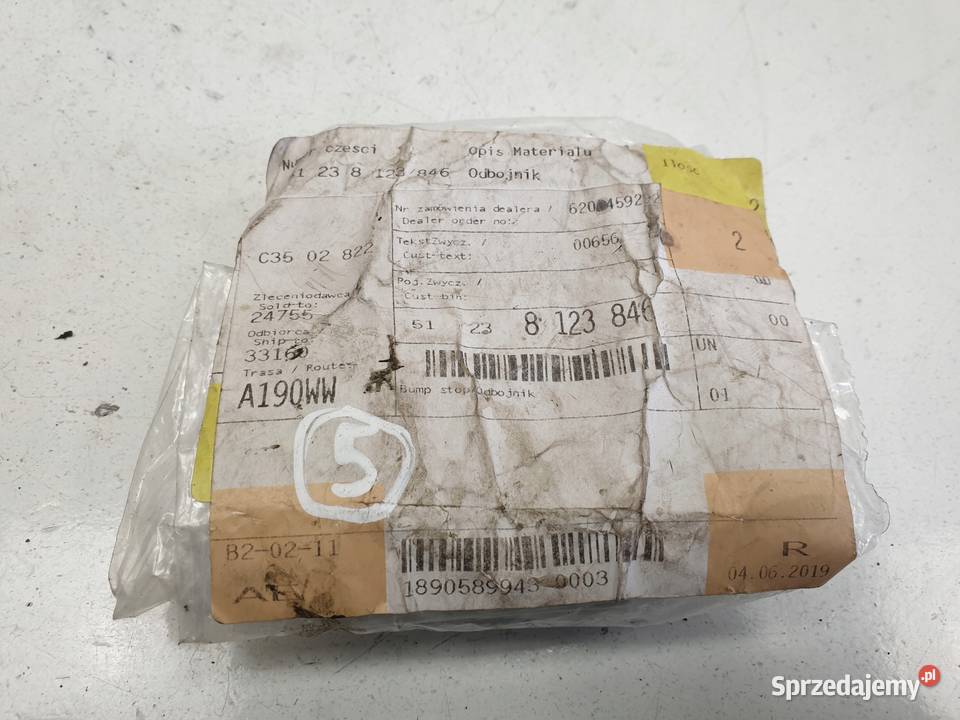 BMW E31 840 850 i ODBOJNIK LAMPY 8123846 Rudka