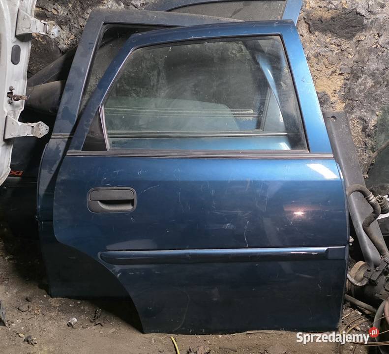 Opel Vectra B drzwi Z20M Chełmno