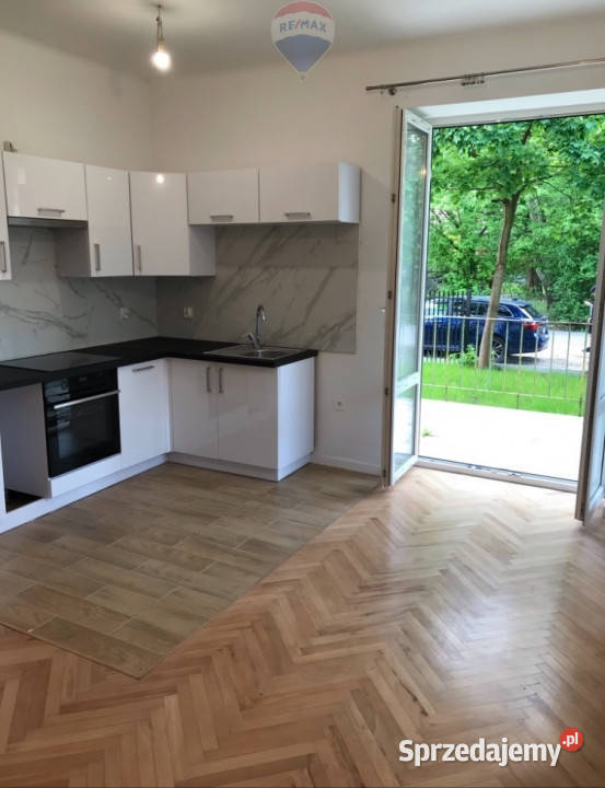 2 pokoje w kamienicy taras ogród zieleń Wawer