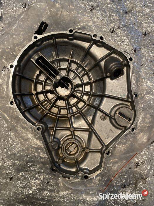 Kawasaki ER6 Dekiel Sprzęgła Pokrywa Korek stan Poznań sprzedam