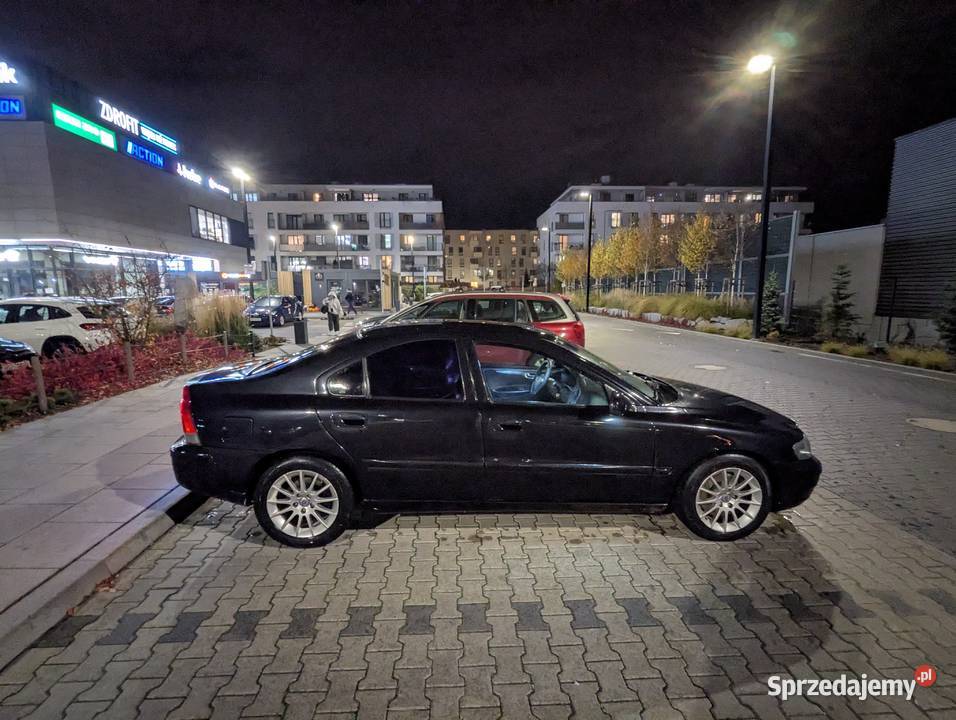 Volvo S60 2001r 24t 200 200KM