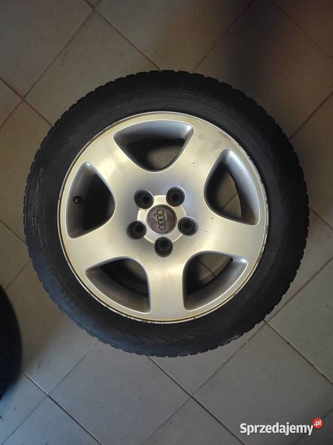 Sprzedam alufelgi 5x112 z oponami całorocznymi Średnica 16" sprzedam