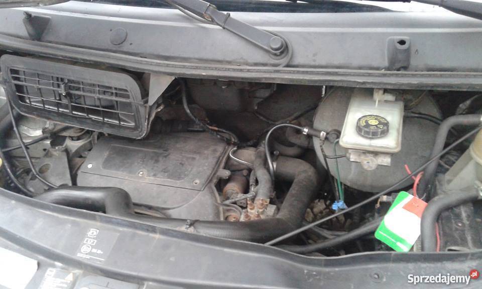 Renault Trafic 05 r bezwypadkowy