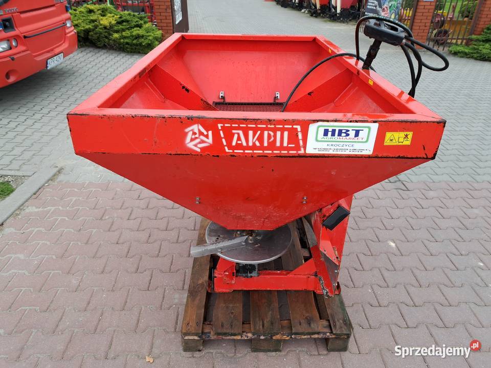 Rozsiewacz nawozów 2 tarczowy Akpil 600L nieuszkodzony małopolskie Proszowice