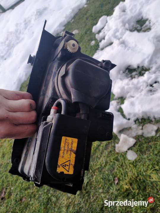 Lampy Xenon Hella Passat B5 99r Tomaszów Lubelski sprzedam