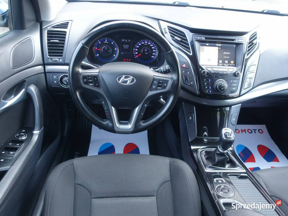 Hyundai i40 17D Navi Ledy Alu Klimatronik KamCof relingi dachowe Częstochowa
