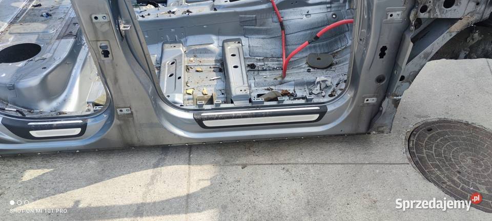 ĆWIARTKA PRÓG BOK PRAWA STRONA AUDI Q5 8R LY7G Przystajń sprzedam