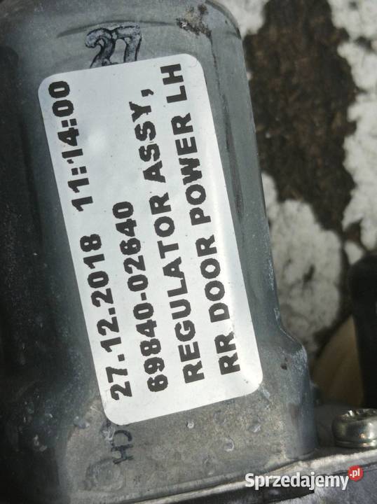 MECHANIZM SZYBY LEWY TYŁ SEDAN E16 E17 E18
