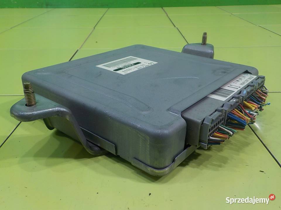 TOYOTA PRIUS II 15 VVTI 04r HB 5D modul Wyposażenie elektryczne Suków sprzedam