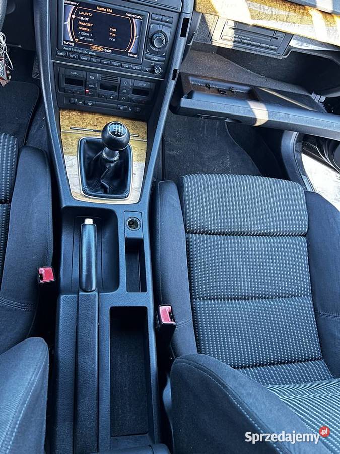 Audi A4 B7 S line 25 V6 TDI 170 bogate lakier metallic Lubomierz