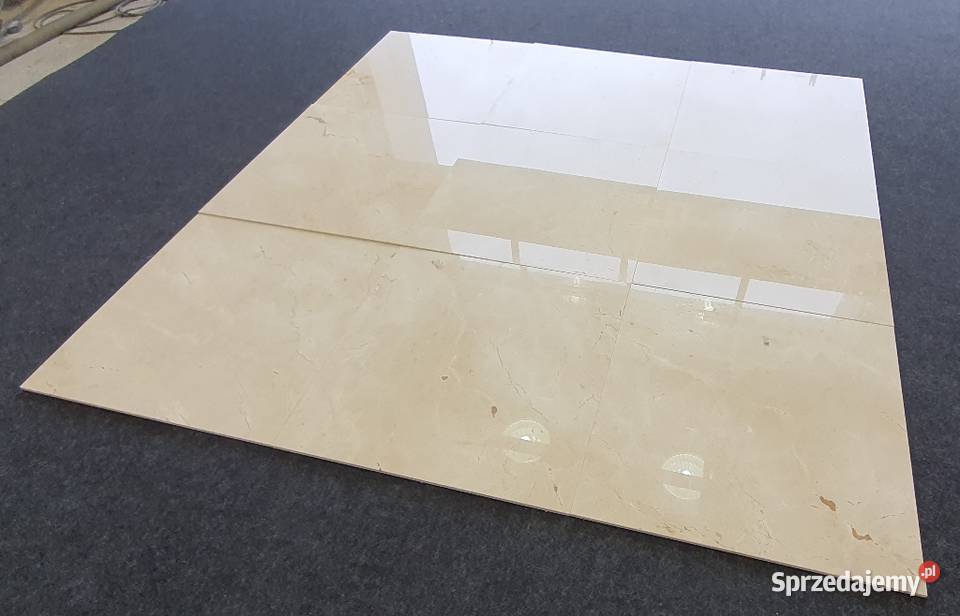 Hiszpański marmur na podłogi Crema Marfi dolnośląskie Bielawa