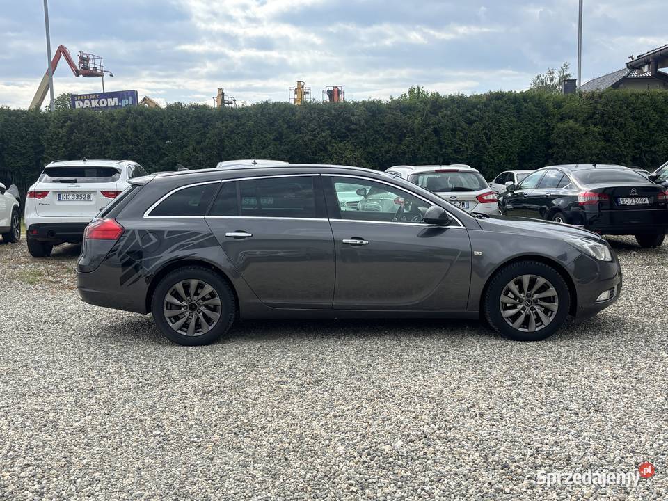 Opel Insignia 2009r Automat 4x4 Paniówki