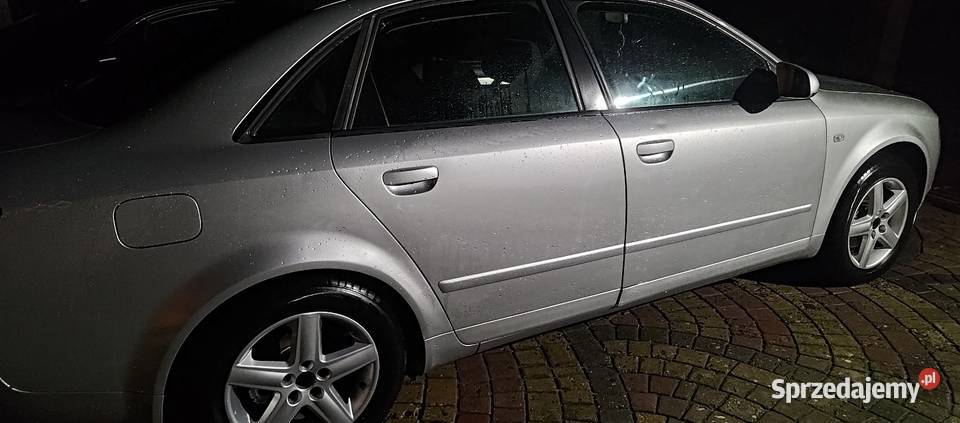 Audi a4 b6 19 TDi srebrny