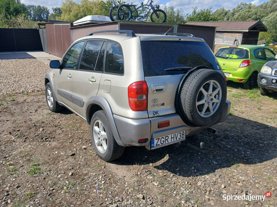 Toyota RAV4 20 D4D 4X4 5 drzwi klimatyzacja aluminiowe felgi Gryfino