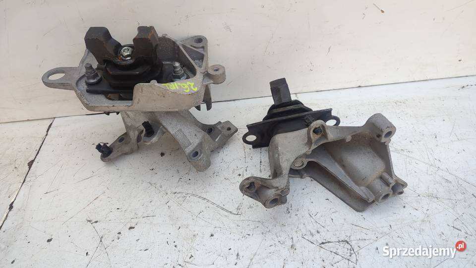 2627ŁAPA PODUSZKA SKRZYNI NISSAN QASHQAI II J11 Włoszczowa
