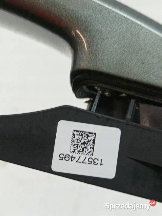 KLAMKA ZEWNĘTRZNA PRAWA TYŁ Z10A SEDAN 13577495 osobowe sprzedam