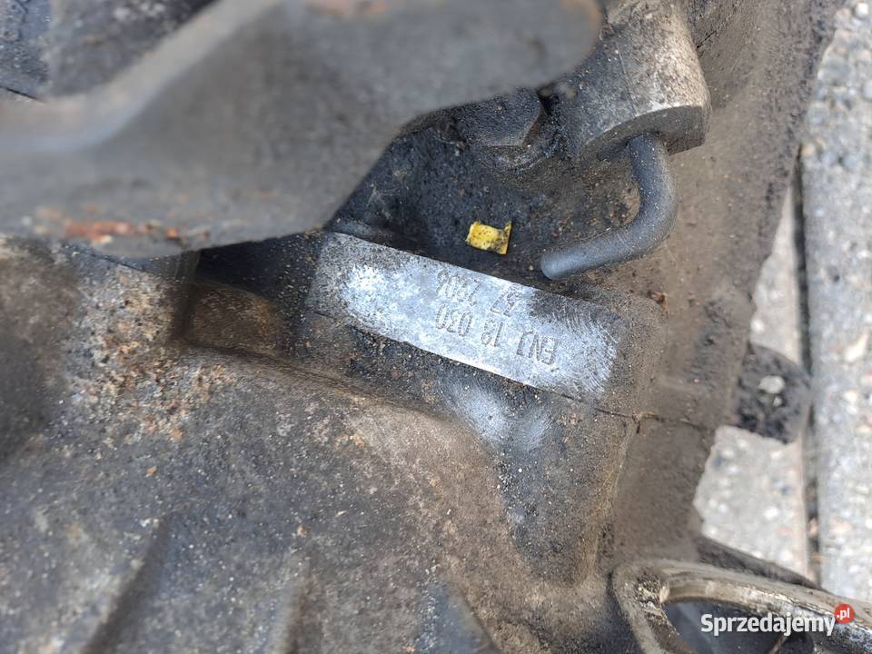 Volkswagen Golf 18 Turbo 150 skrzynia biegów kod Układ napędowy Jastrzębie-Zdrój sprzedam