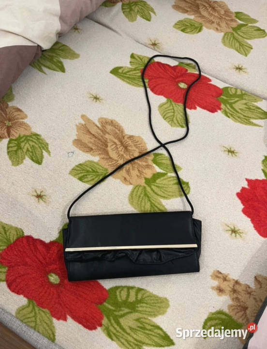 Elegancka klasyczna czarnozłota kopertówka na Łódź