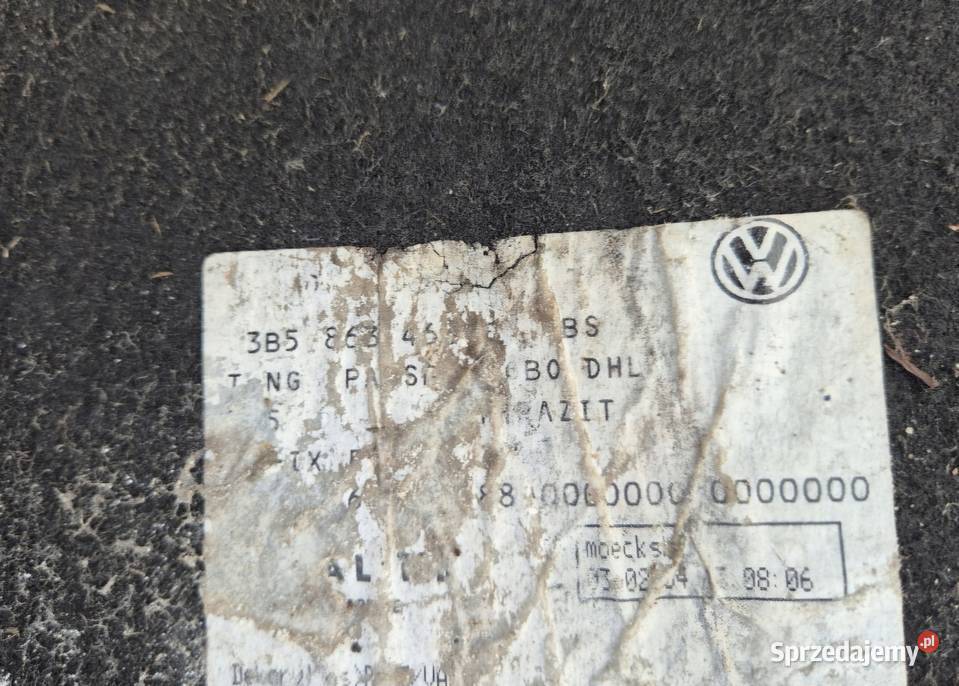 DYWAN WYKŁADZINA BAGAŻNIKA VW PASSAT B5 LIFT osobowe Pozostałe Działoszyce