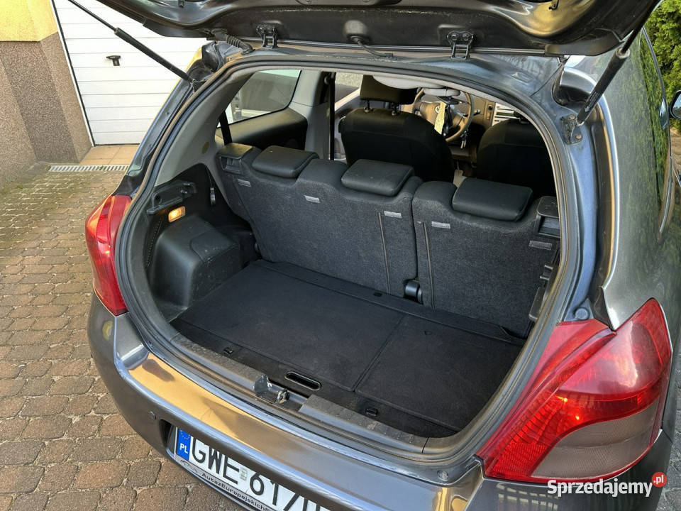 Toyota Yaris Polski salonRozrząd łańcuchMocna 2/3 Wejherowo