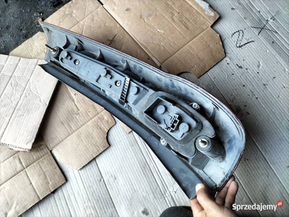 LAMPA TYŁ TYLNA LEWA FIAT PUNTO 1 Kamień-Kolonia