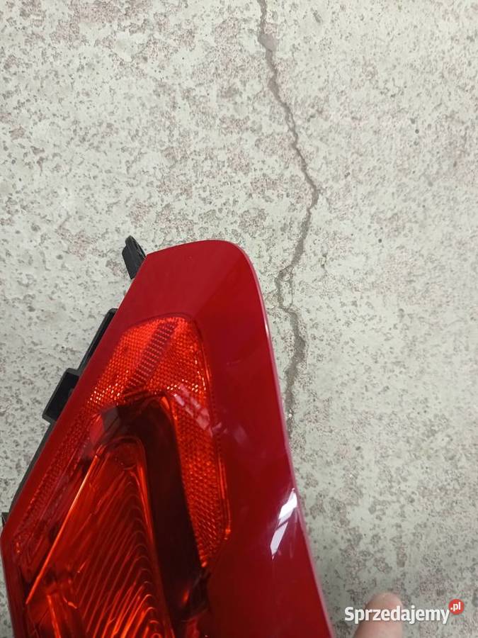 Lampa tylna Volvo V40 orginalna lewa Rzeszów