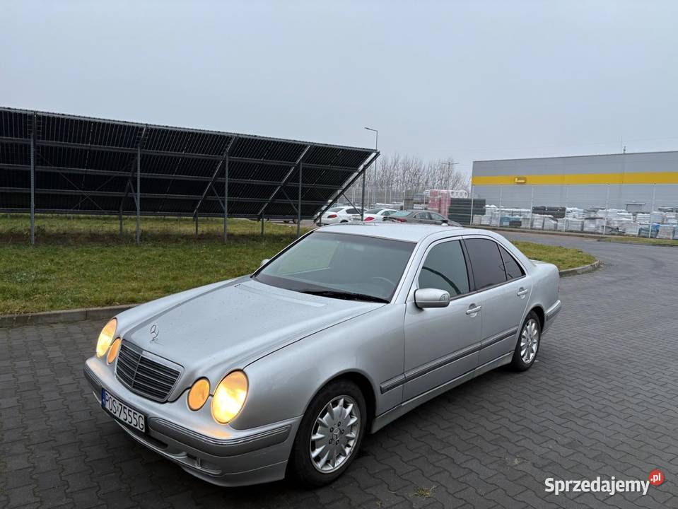 Mercedes w210 2000 diesel 27 Cdi 170 koni okular Klasa E