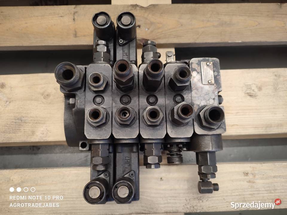 Rozdzielacz hydrauliczny 3469204182 JCB Wilkowo