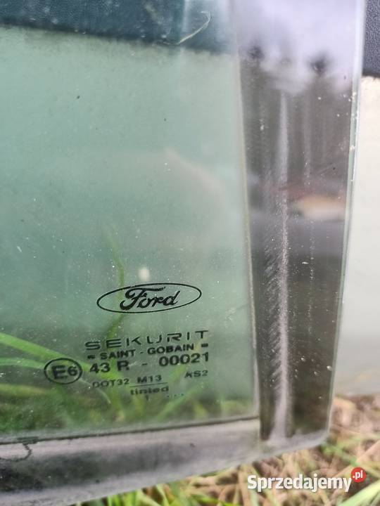 Szyba prawy tył ford mondeo MK3 kombi 0006r Pozostałe Szczecin